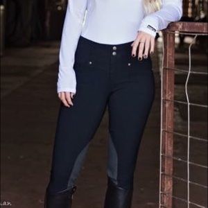 ❗️SOLD❗️Kerrits KP Crossover Riding Breech